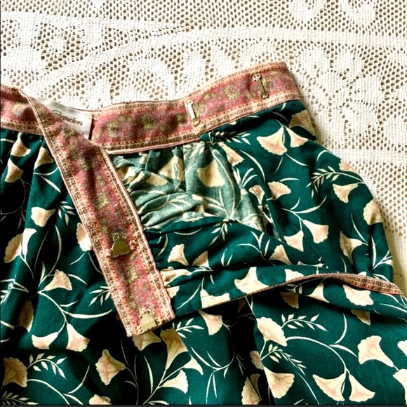 Vintage 80s Suttles and Seawinds floral midi skirt! ✌️ - Picture 6 of 6